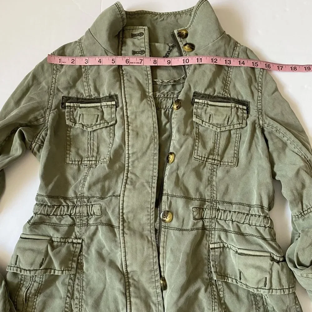 Lightweight Military Style Utility Jacket Light Olive 100% Lyocell | Size Small